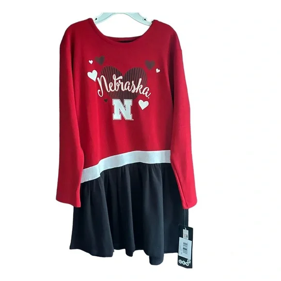 Gen2 Size 5-6 Cornhuskers Heart Dress, NWT, New With Tag - Picture 1 of 6